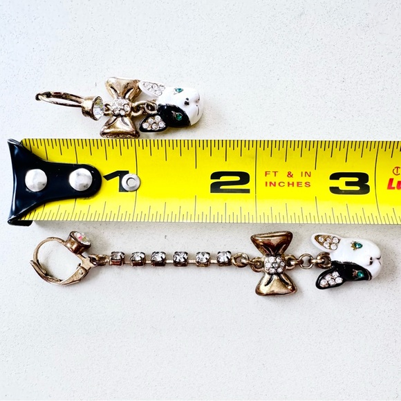 Betsey Johnson Royal Engagement Mismatch Dog Earrings French Bulldog Puppy - Picture 10 of 10
